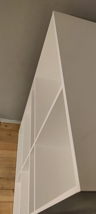 Етажерка от IKEA