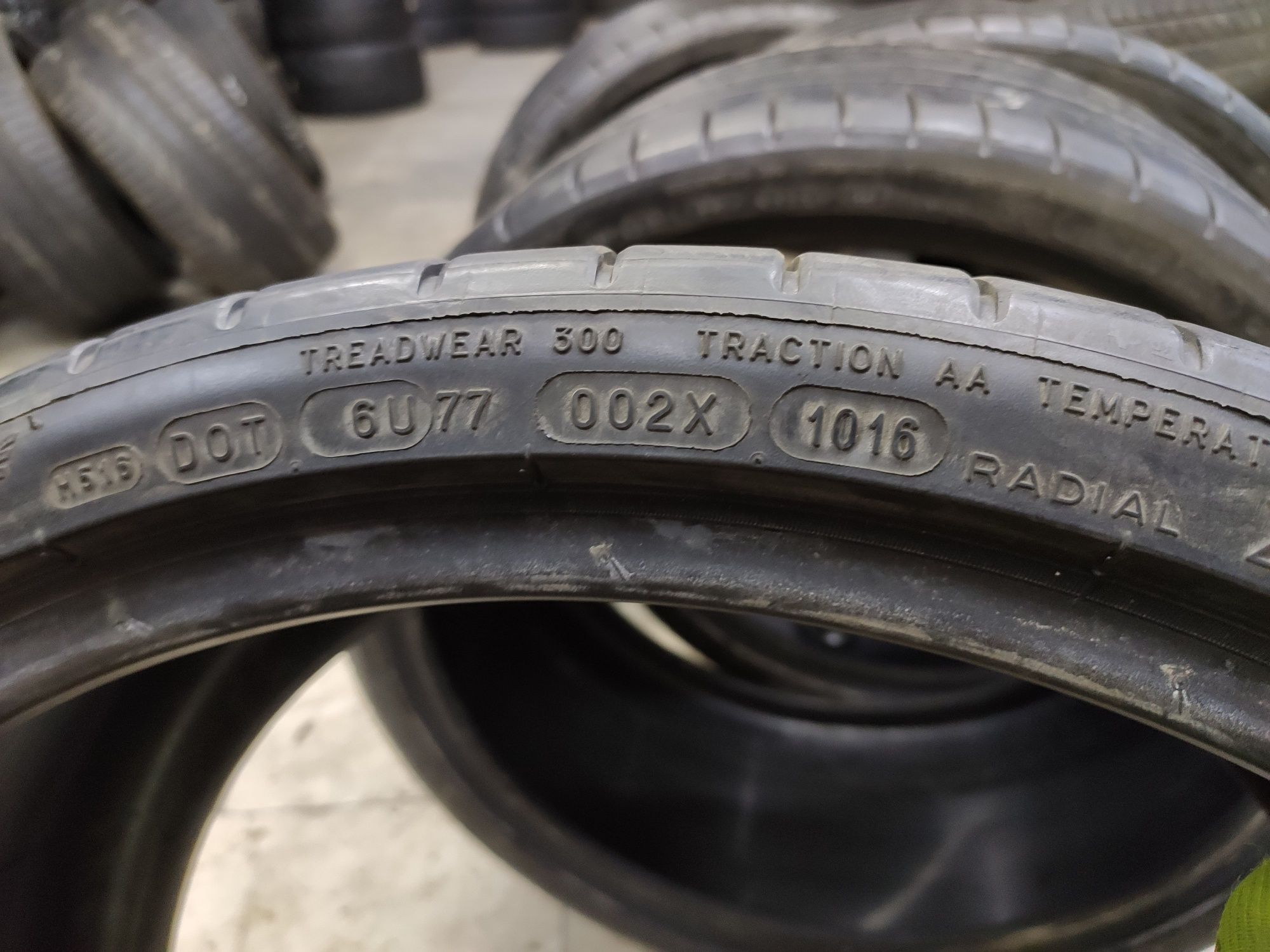 2бр Летни Гуми 295 25 21 - Michelin