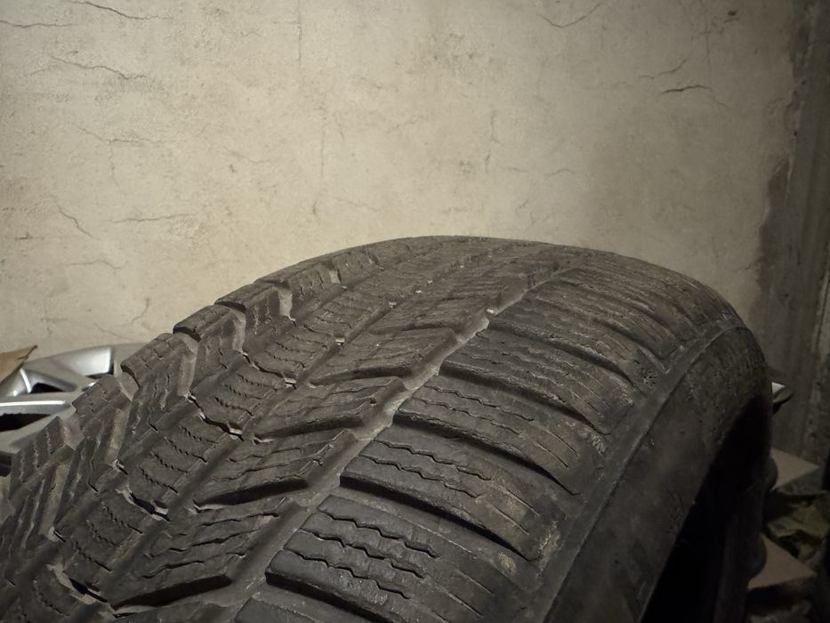 Зимни гуми Continental 205/55/17