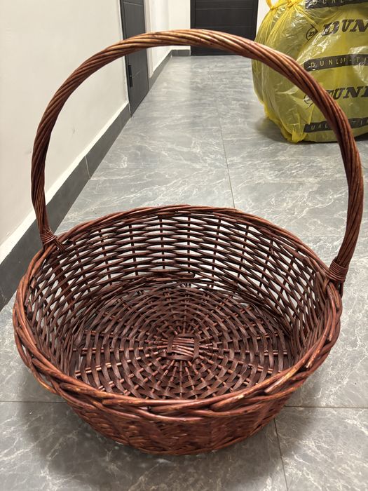 Продам корзину для тойбастара