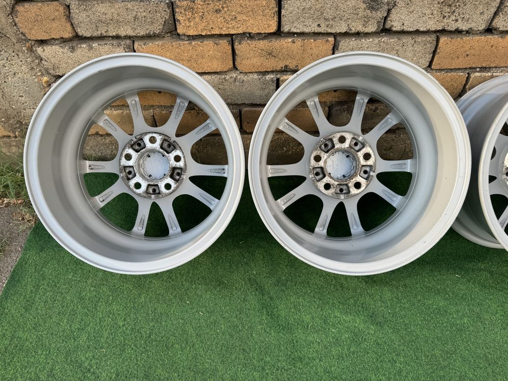 4 броя Джанти БМВ BMW Style 390 16 цола за F30 F31 e90 e91 e87 e46 e36