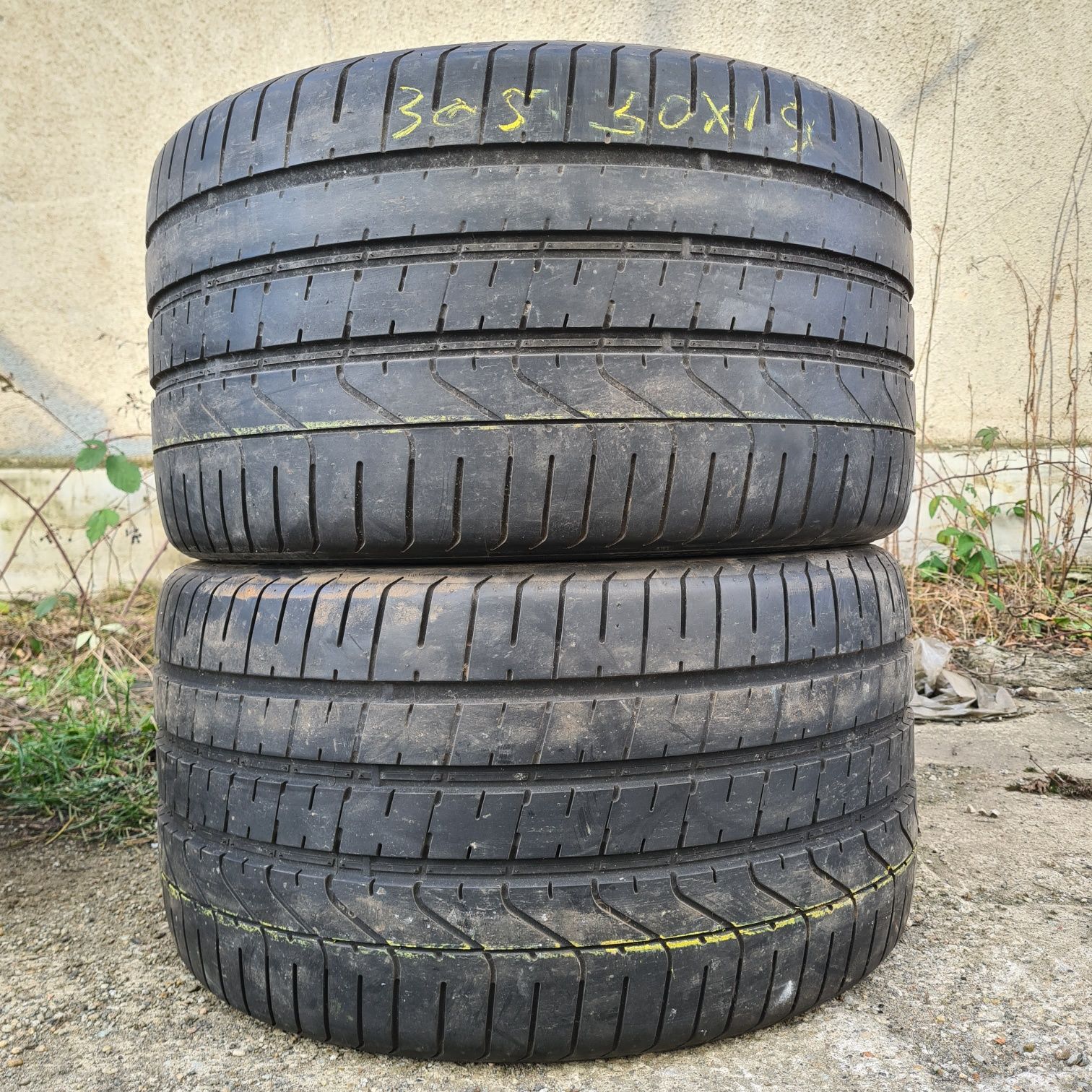 2x 305/30/19 VARA PIRELLI PZERO PROFIL 8.2MM Stare impecabila!