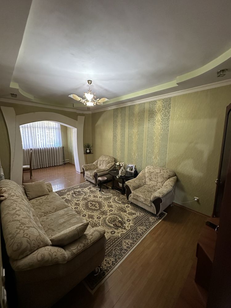 Продается Квартира, Ялангач , Эко Базар , Керамзит 4/2/4