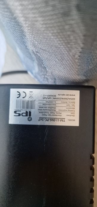 UPS IPS TM-LI baterie si stabilizator tensiune