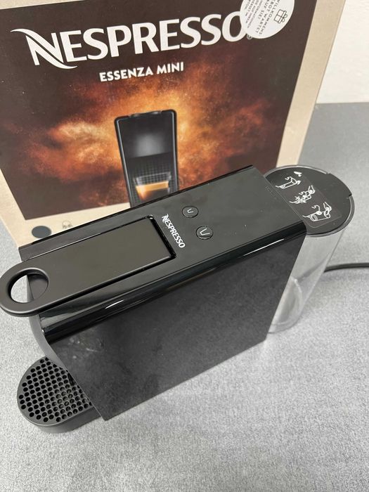 Кафемашина с капсули Krups Nespresso Essenza Mini XN1108 , 1260W