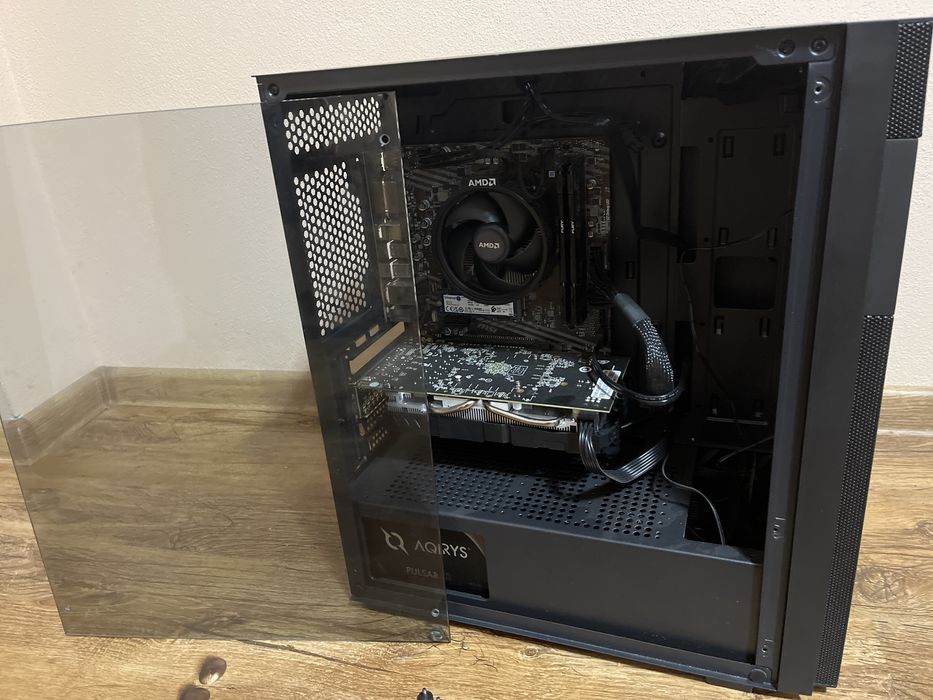 Vand pc gaming motiv nu mai am timp de el. Accept ori ce proba.