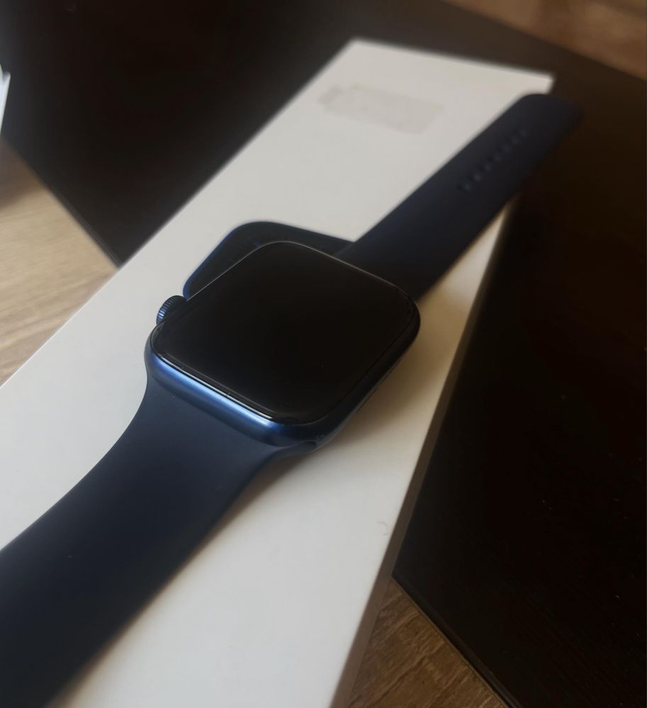 Часовник Apple Watch 6 44mm Blue Aluminium