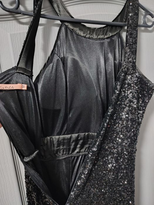 Rochie eleganta cu paiete