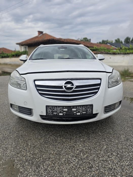 Опел инсигния 2.0 130hp на части