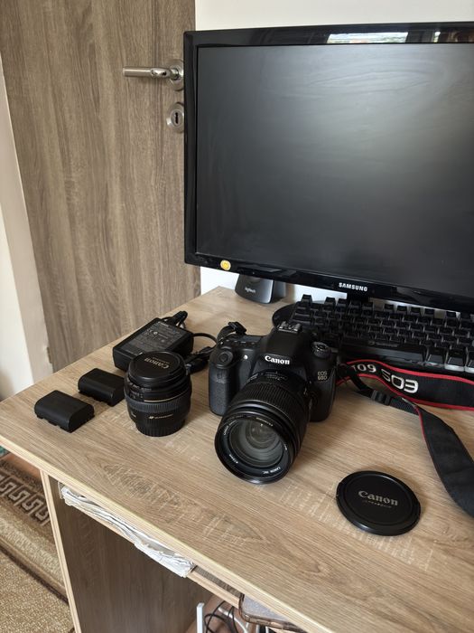 Canon EOS 60D + 2 obiective