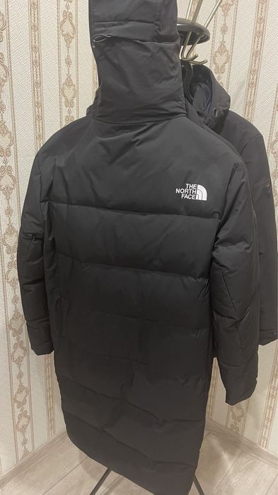 Продам куртку зимнию удлиненная