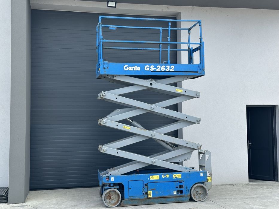 Nacela / Platforma electrica tip foarfeca Genie GS-263. 10 m