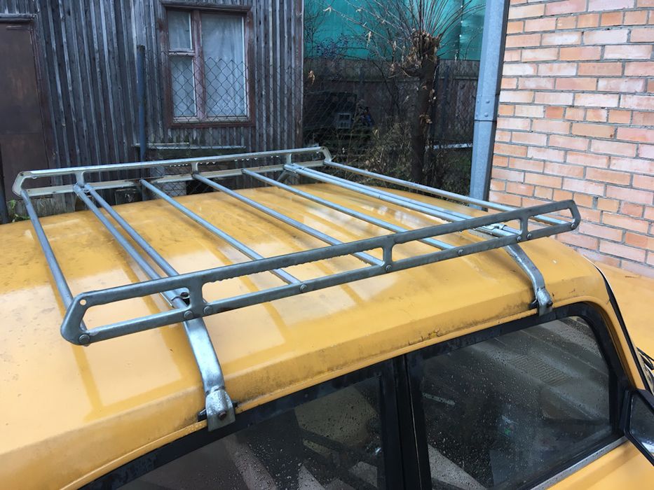 Продам корзину ( багажник ) на крышу