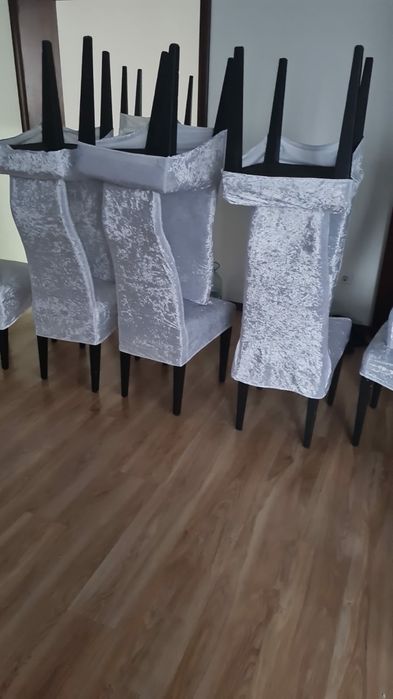 Продам крепкие стулья