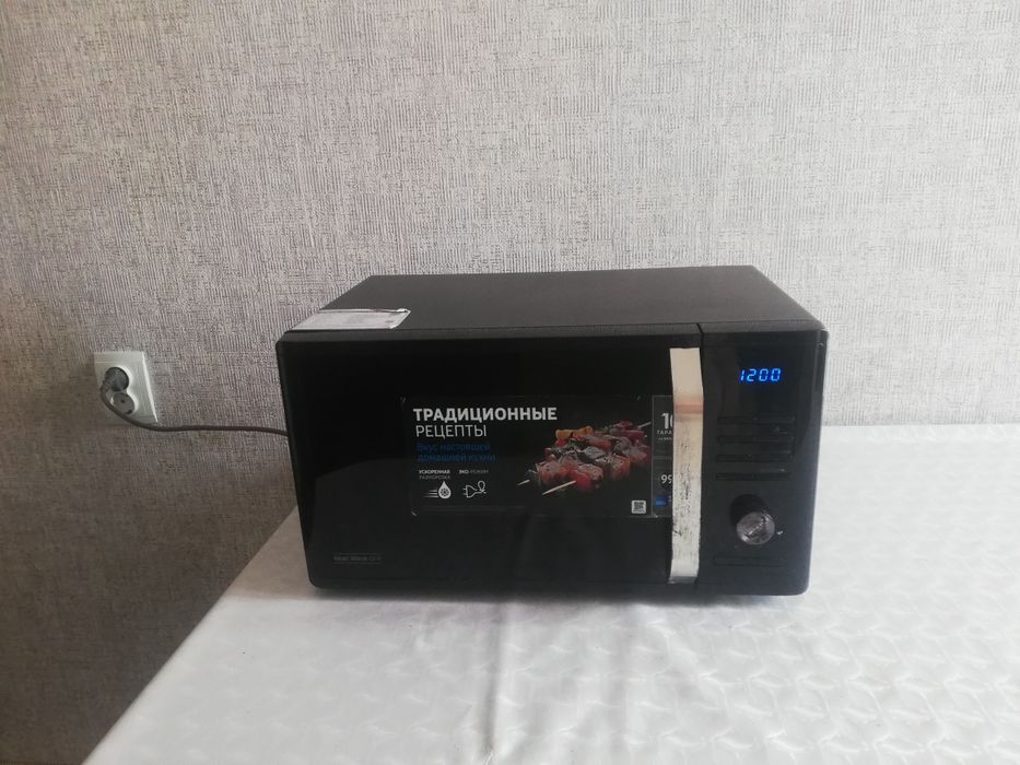 Продаю микроволновку в рабочем состоянии