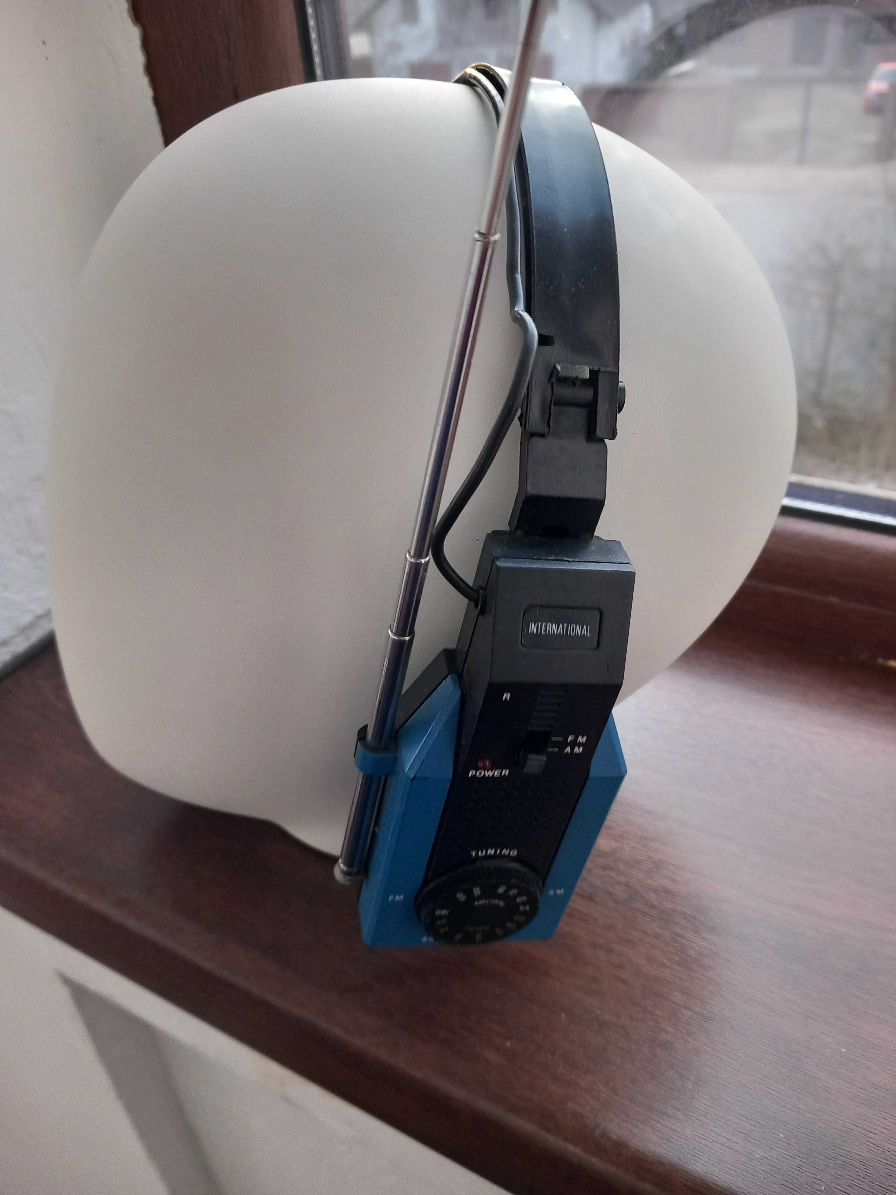 Walkman Saba Cu Radio,Si Casti Cu Radio Incorporat.Anii ''90