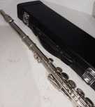 yamaha_ yfl_211                          
YFL-211
MADE IN JAPAN
5 000