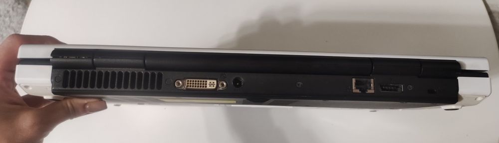 AMILO notebook Pi 3525