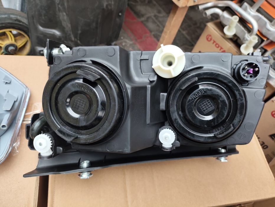 Пассат Б5  фара хрусталь