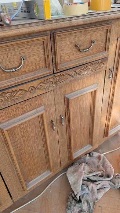 Шкаф/бюфет от дърво