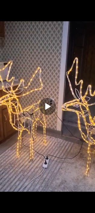 Новогодние олени