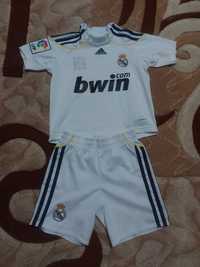 Real Madrid echipament original 3-5 ani copil