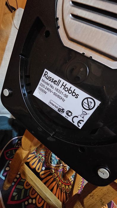 Russell Hobbs Platinum Mill & Brew - Ediție Limitată