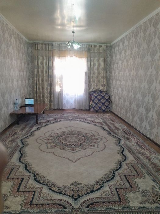 Срочно ховли сотилади