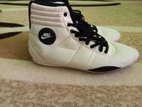Nike къси ботушки