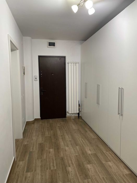 Prop. vand apart 3 camere, decomandat, mobilitat, utililat , zona ultr