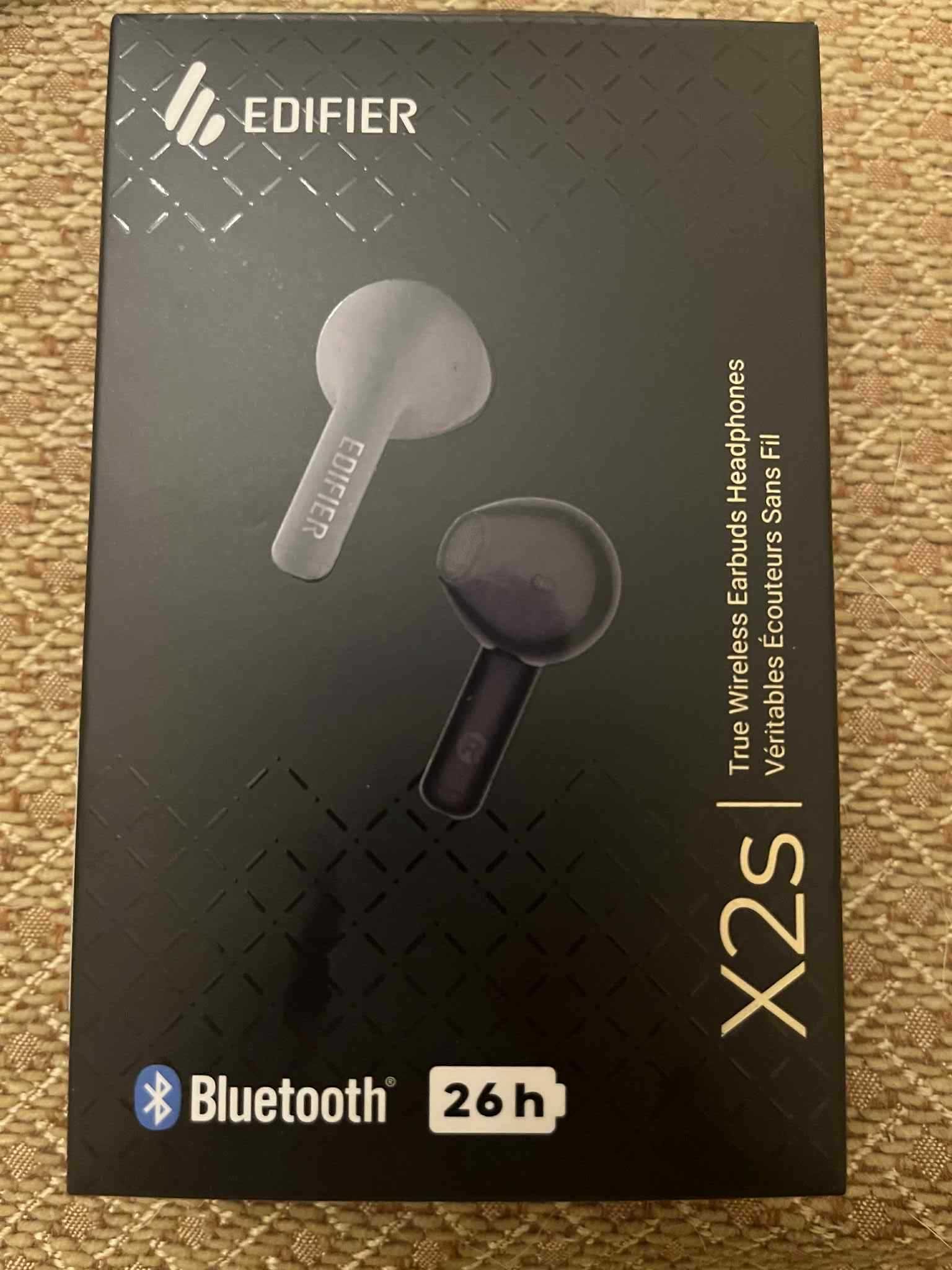 Нови слушалки Edifier X2s Black