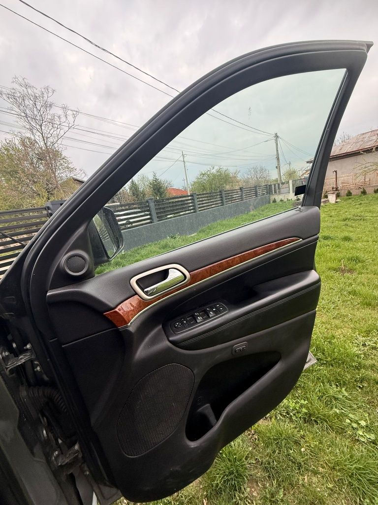 Jeep Grand Cherokee 2011