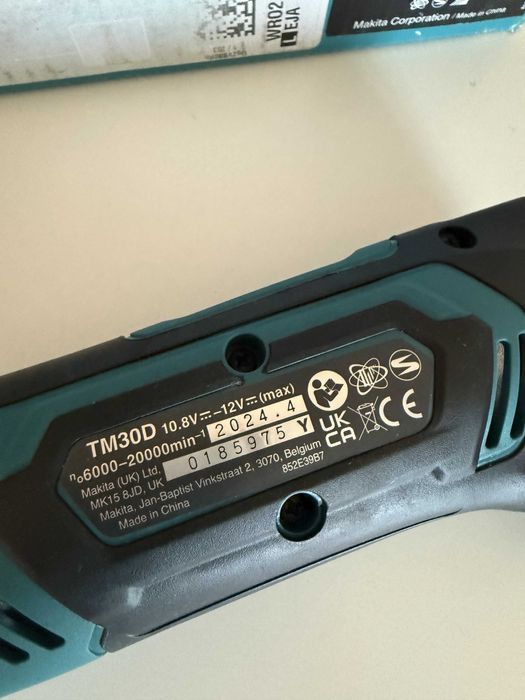 Makita Unealta multifunctionala TM30DZ 12V