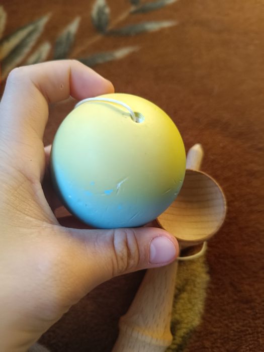 Vând sau schimb cu Krom pop kendama