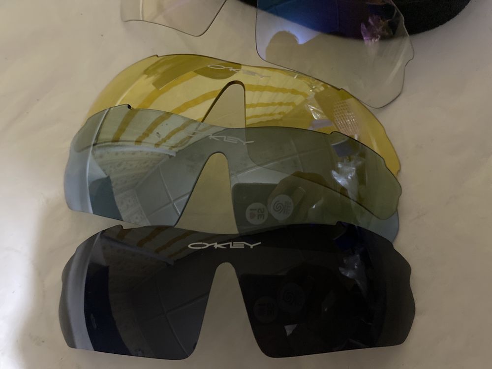 Сменные линзы для очков Oakley