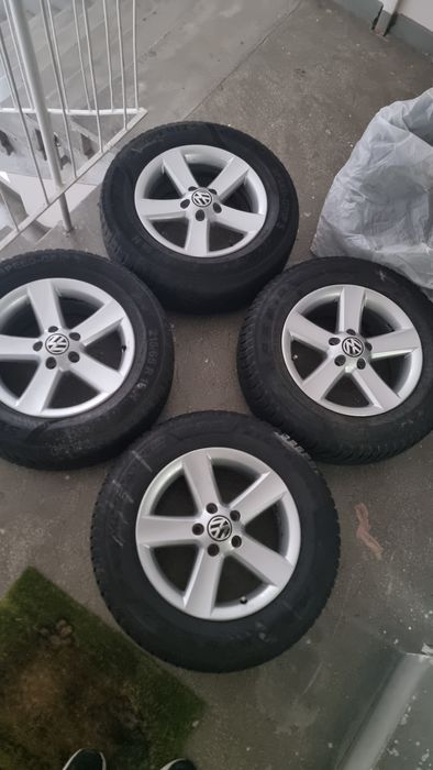 Jante de 16 cu anvelope m+s 215/65/R16