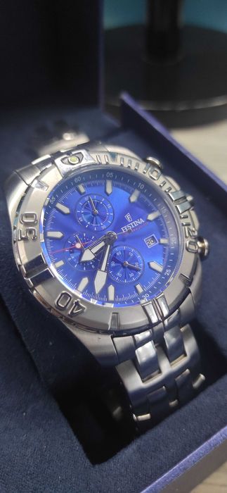 festina chronograph