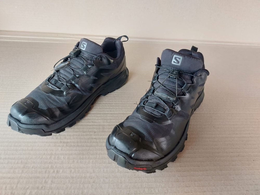 Salomon XA PRO 3D V9