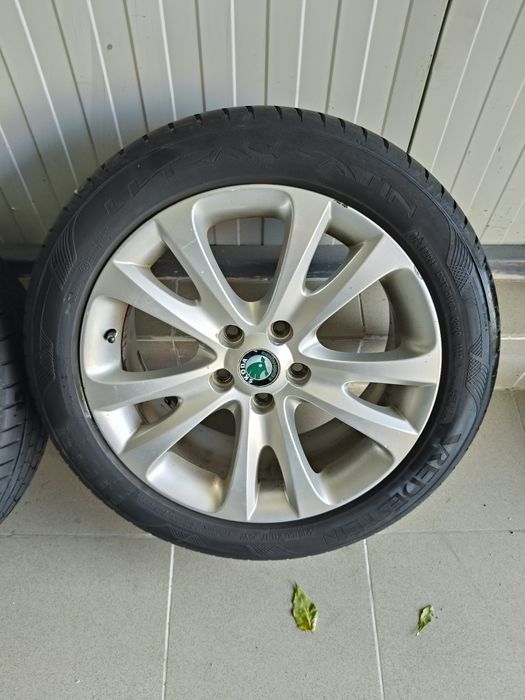 Jenti aliaj R17  Skoda cu anvelope