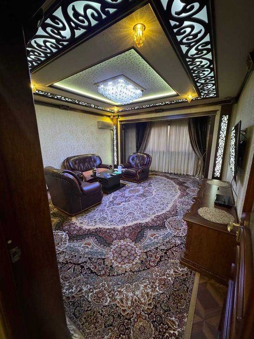 Центр Ш.Руставели B&B кафе 3х ком хороший ремонт