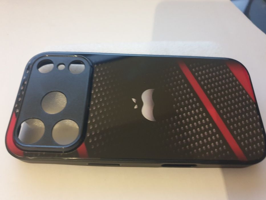 Кейс iphone 17 pro