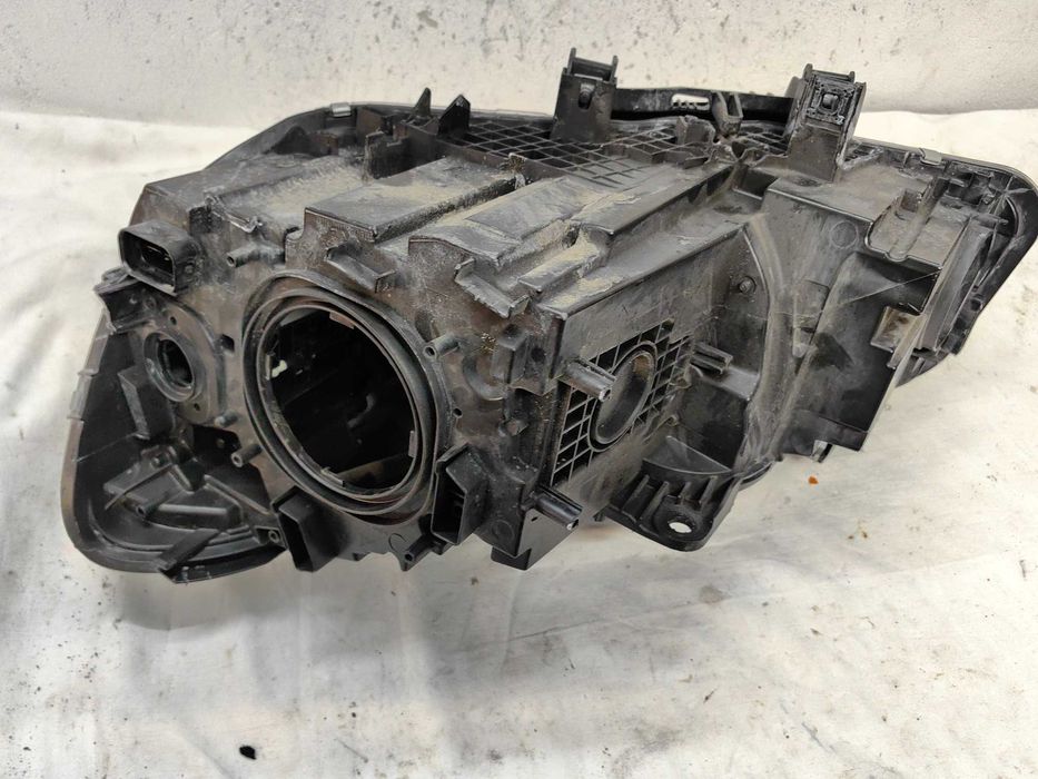 Оригинален фар БМВ 2 ф45  BMW 2 F45 F46 Led