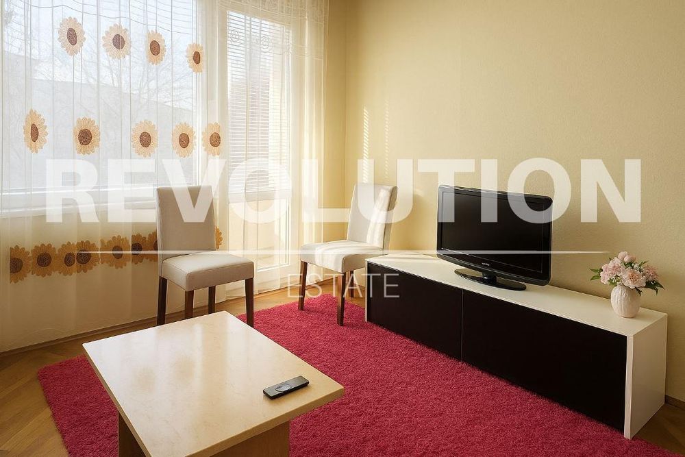 Тристаен апартамент в Центъра на Варна!