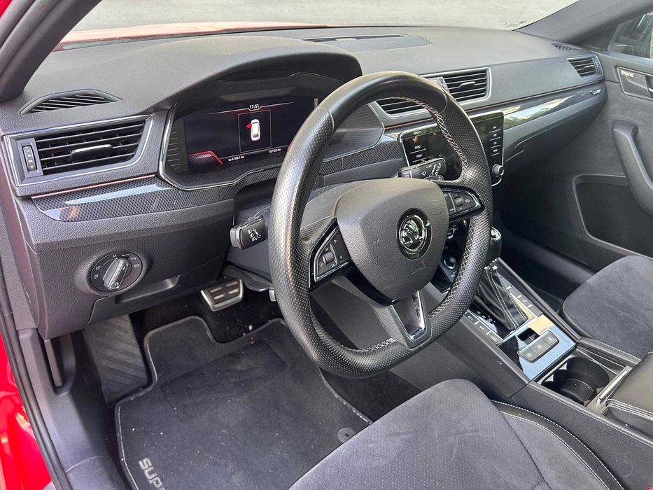 Skoda Superb Combi 2.0 TDI Sportline