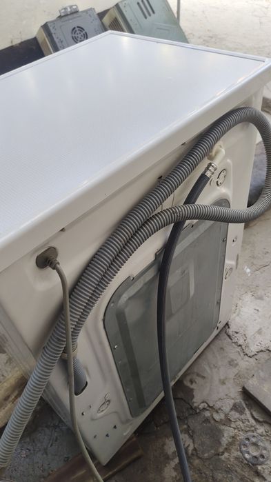 Продаётся стиральная машинка LG5кг