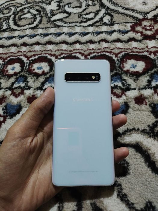 Samsung S10 sotiladi