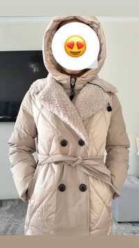 Продам новую зимнюю куртку на подростка