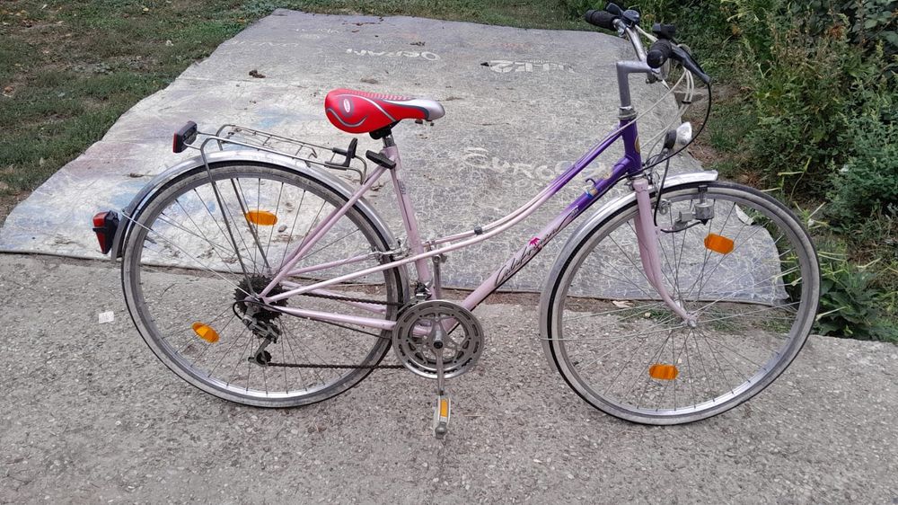 Bicicleta dama strada Ktm,28 inchi, cadru mufe, 50x53, 12 viteze