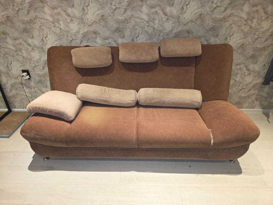 Диван в гостинную