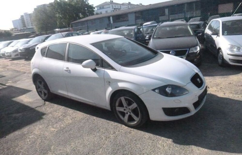 => 50ron/zi Închirieri mașini Rent a car GLOVO/TAZZ/BOLT food sau uz p